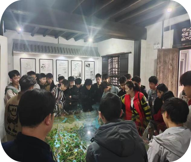 学习雷锋精神、弘扬爱国思想
