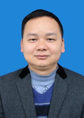 高级讲师    罗吒