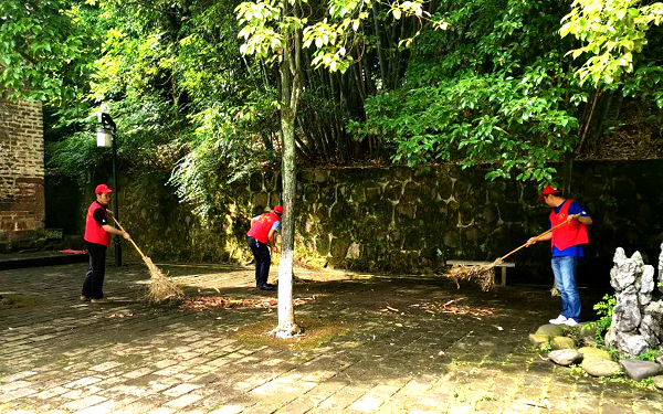 衡阳技师学院:践行“衡阳群众”志愿服务 助力文明城市创建