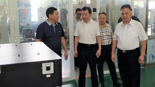 市人大领导莅临衡阳技师学院调研