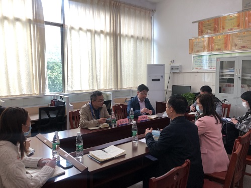 党委书记肖春林专题调研马克思主义学院