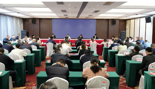 衡阳技师学院在这个会上作典型发言，这些“创建经验”获点赞